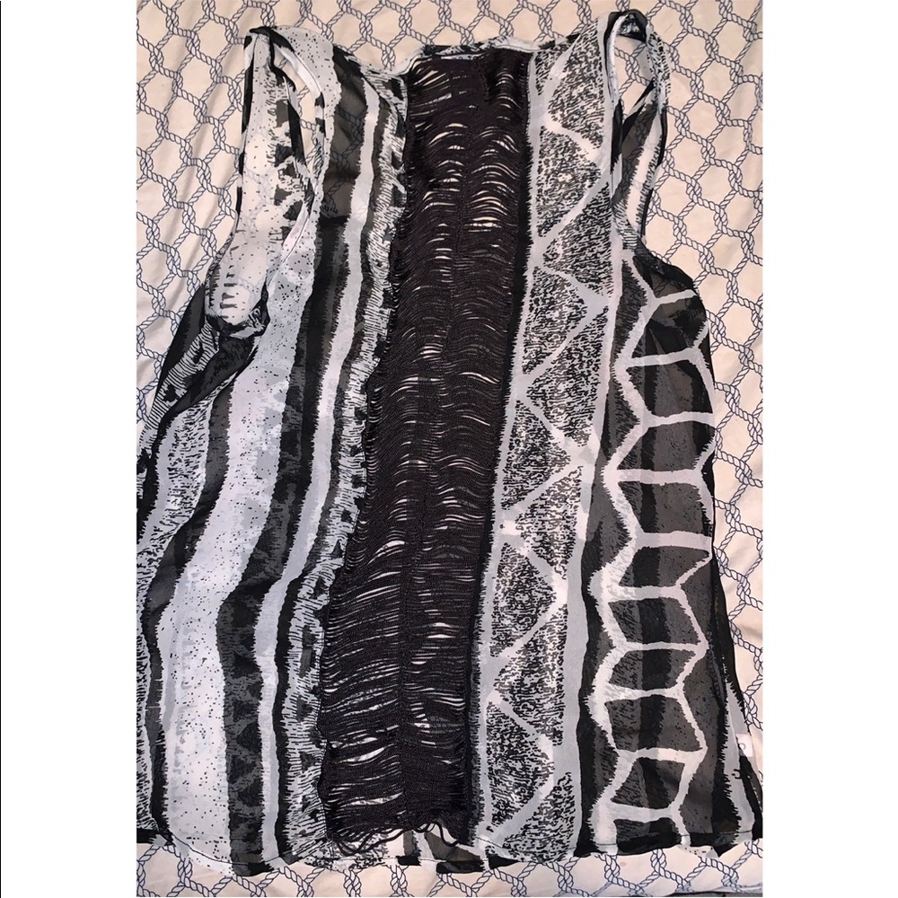 🌺 .•SALE•. Wet Seal Sheer tank